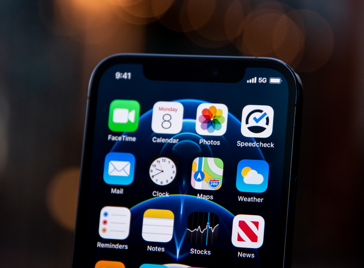 九真镇苹果手机维修分享为什么 iPhone 12 在冬季会自动关机 