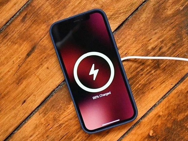 九真镇苹果手机维修分享iPhone 12可以随便充电吗 